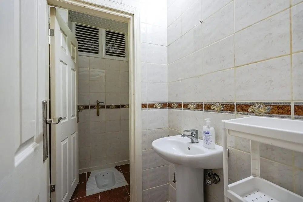 Анталья: Cozy Flat w Balcony 10 min to Beach in Antalya