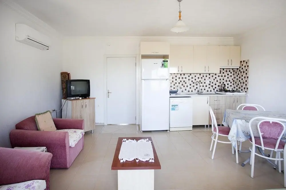 Датча: Flat w Nature View Balcony 1 min to Beach in Datca