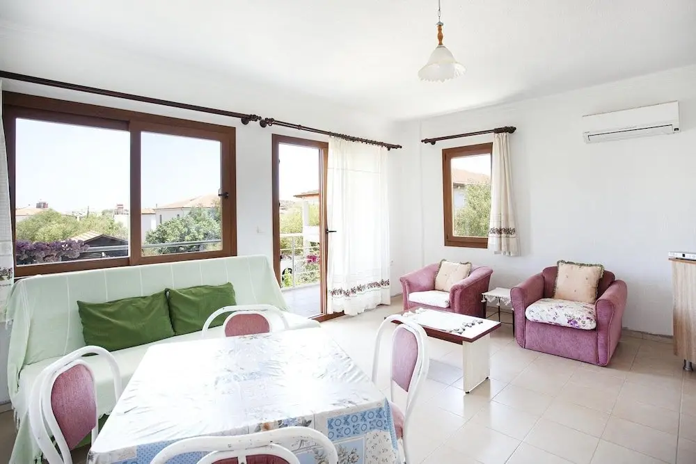 Датча: Flat w Nature View Balcony 1 min to Beach in Datca