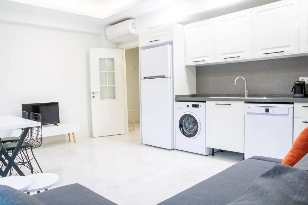 Милас: Chic Flat w Garden 1 min to Milas Coast