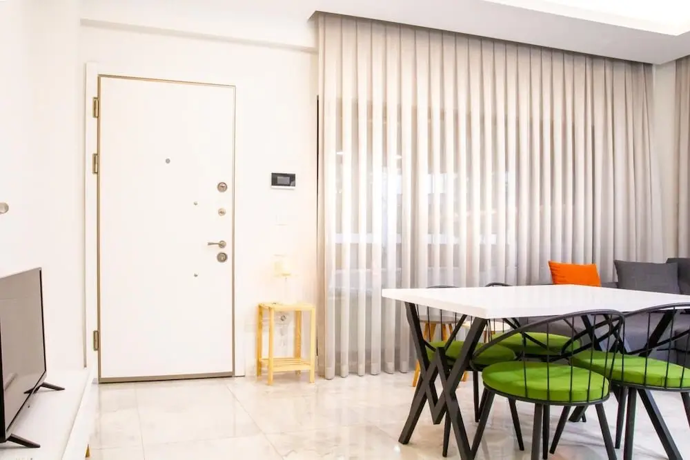 Flat w Spacious Garden 5 min to Beach in Milas — фото 1