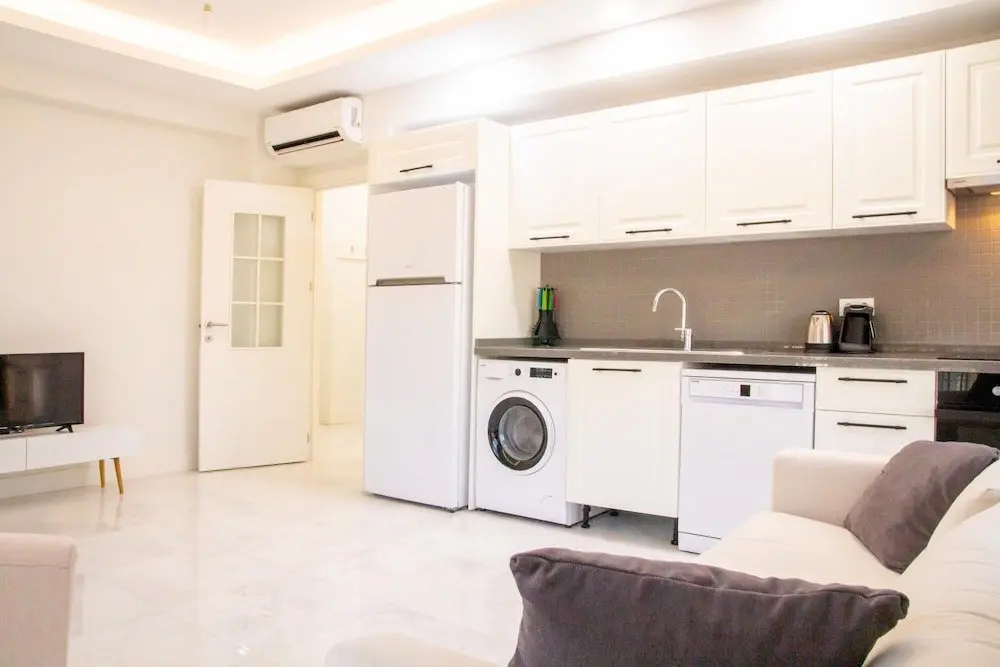 Милас: Cozy Flat w Garden 1 min to Beach in Milas
