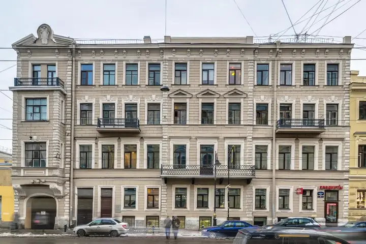 Санкт-Петербург: Травелто Литейный 58