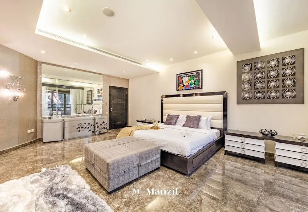 Дубай: Manzil - Signature 6BR Pool Villa in Palm Jumeirah