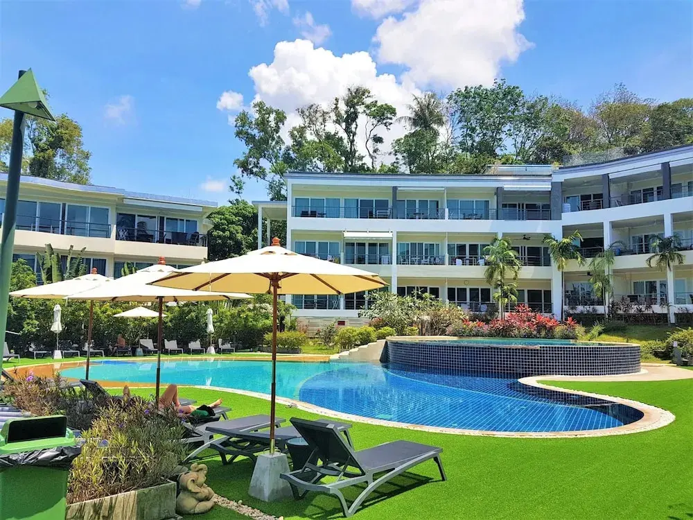 Муанг: G201 Swimming Pool Gym Kitchen Free Parking Balcony