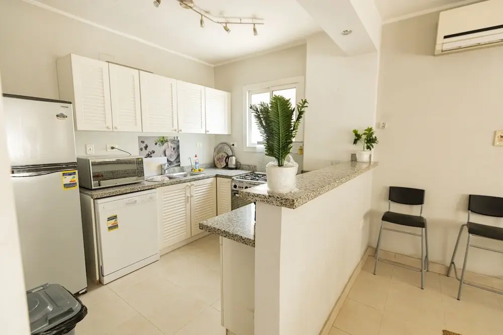 Каир: Lily Mint Retreat Inviting 3BR Apartment