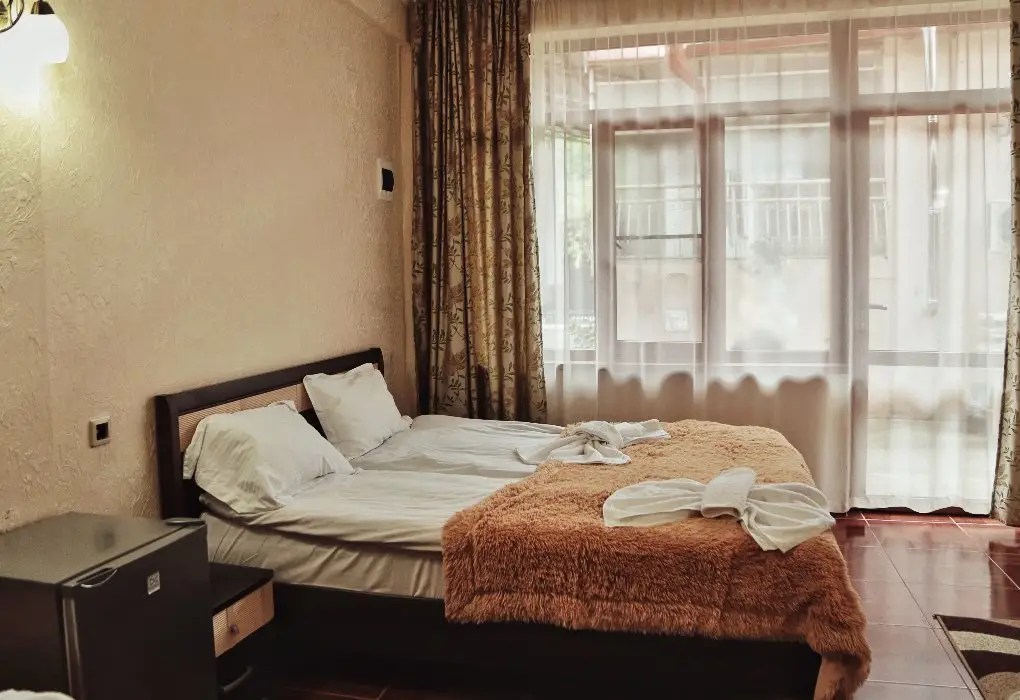 Гагра: "Hometel Ilana"