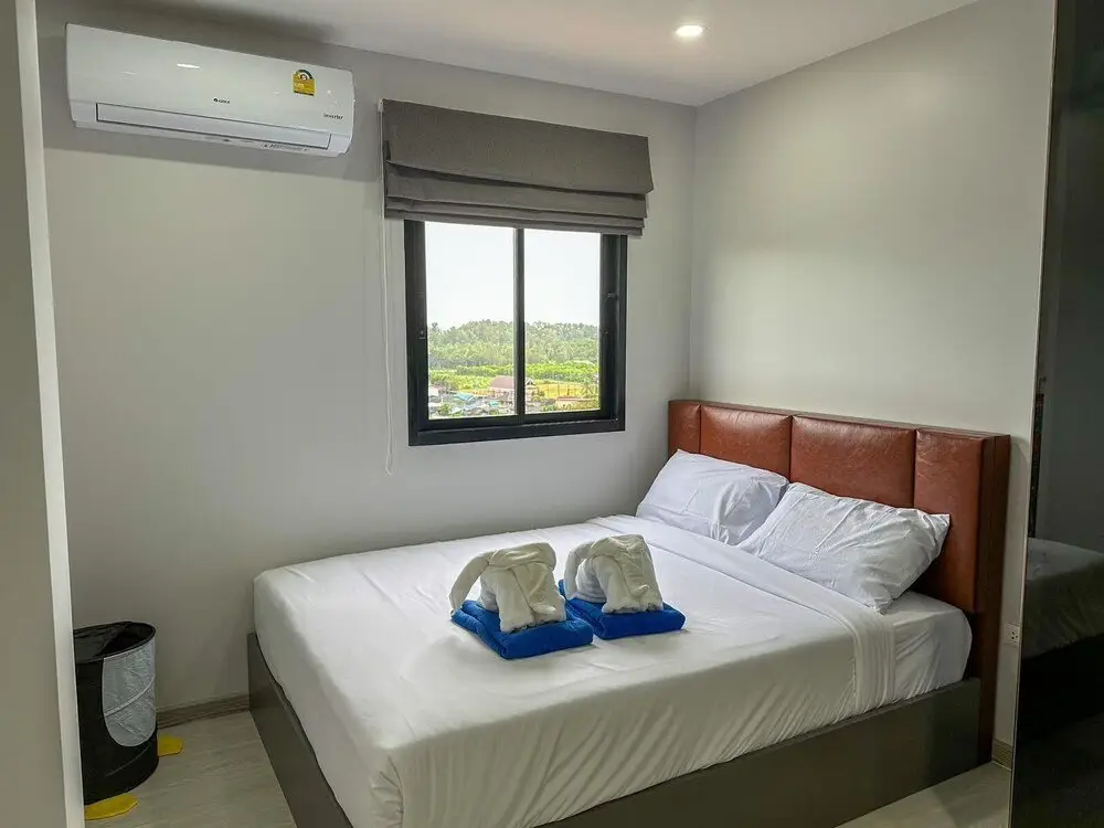 Тхаланг: Great hill Phuket B702