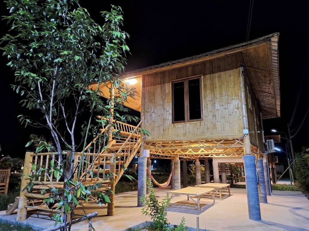 Чаам: Koon & Nueang Farm Stay Hua Hin