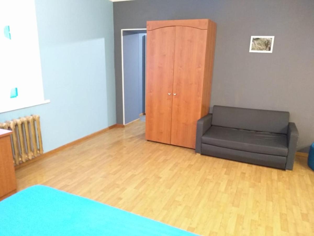 Санкт-Петербург: Apartments on Millionnaya 17