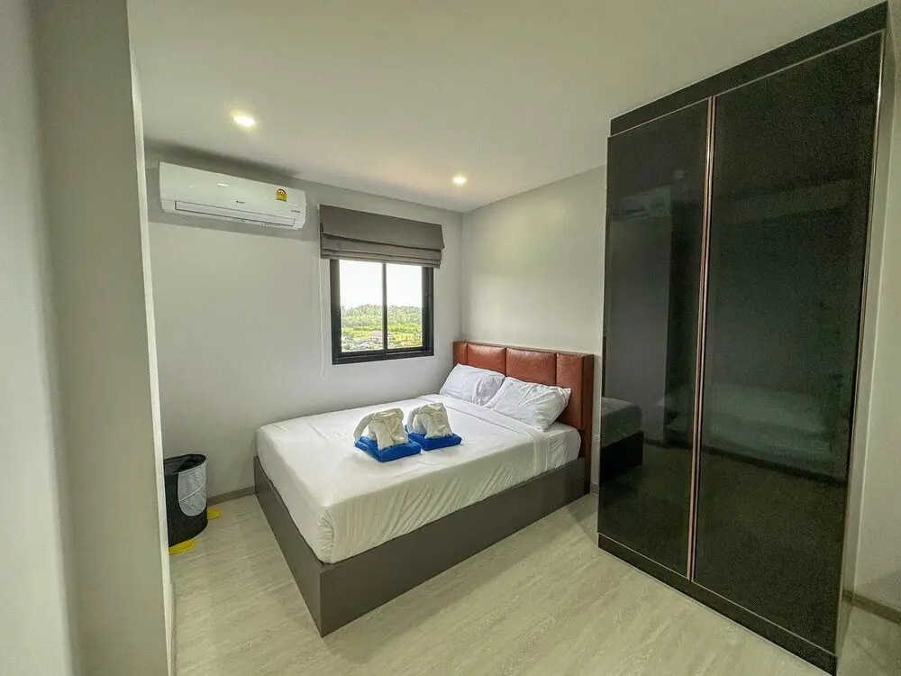 Тхаланг: Great hill Phuket B606