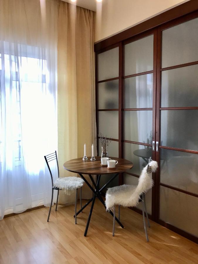 Санкт-Петербург: Apartment on Savushkina 32