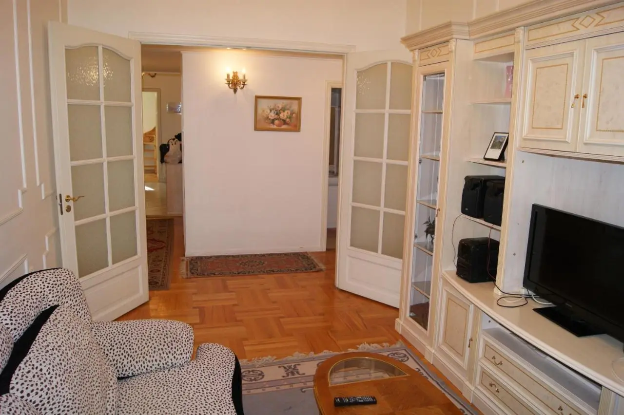 Санкт-Петербург: Apartment Aquamarine on Rubinshteyna