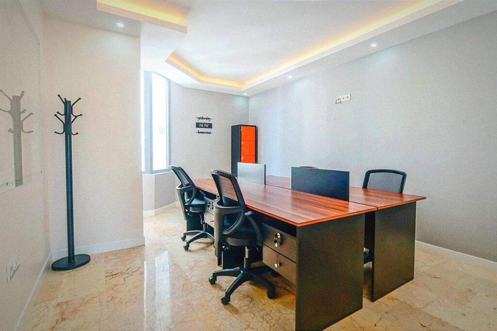 Стамбул: Manu Startup House