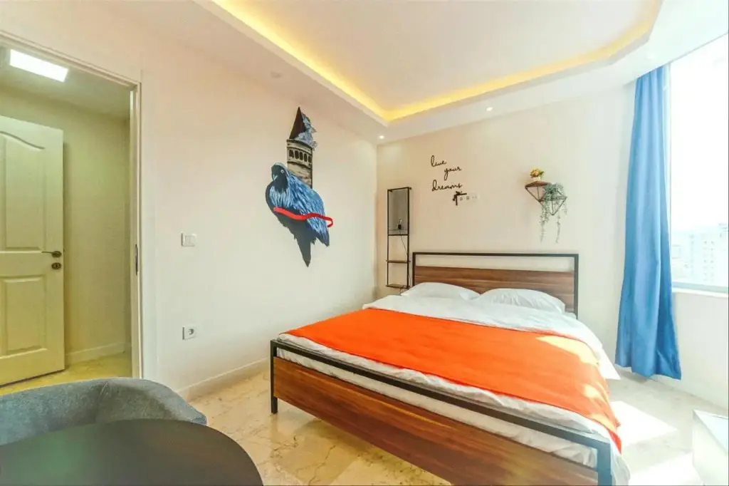 Стамбул: Manu Startup House