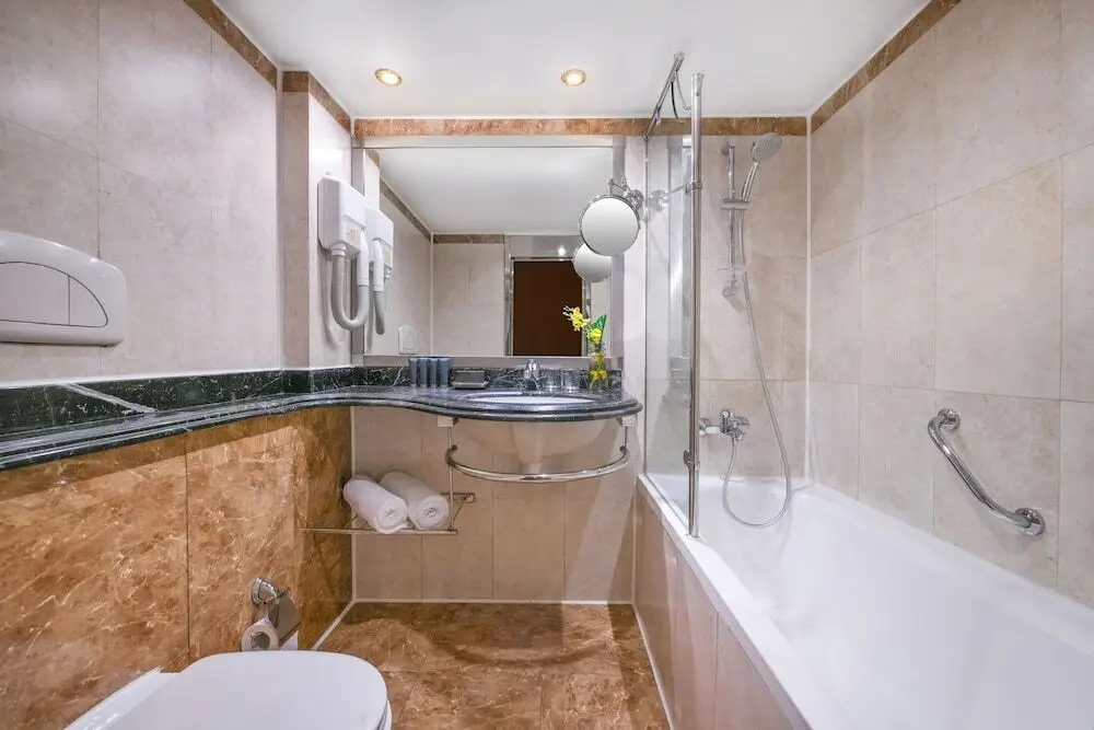 Луксор: Movenpick MS Sunray. Thursday- Monday
