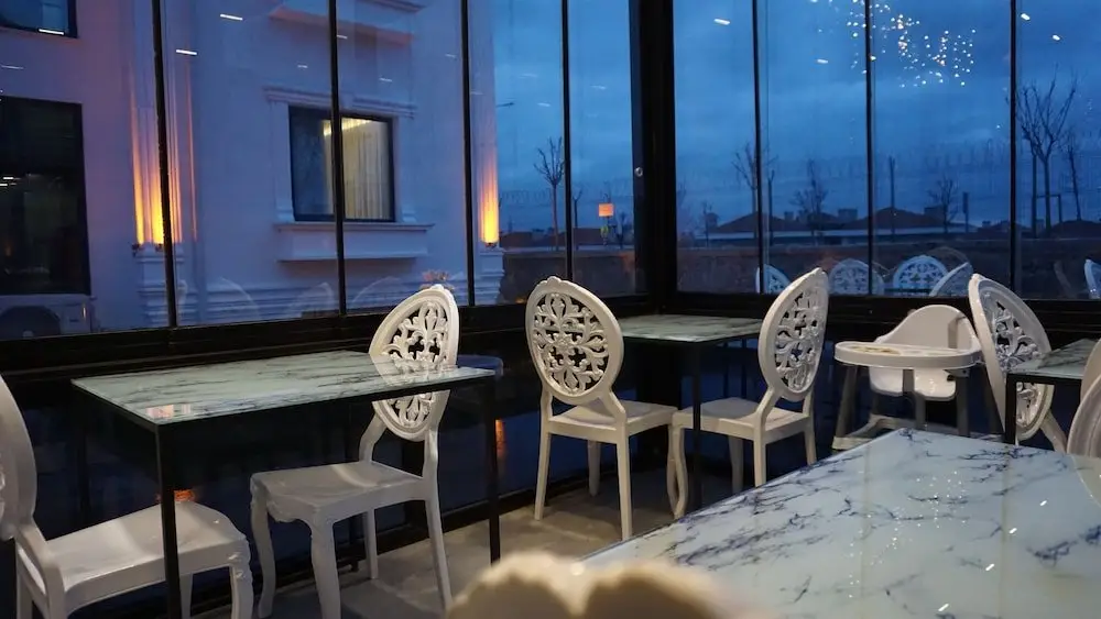 Арнавуткёй: Main Airport Hotel