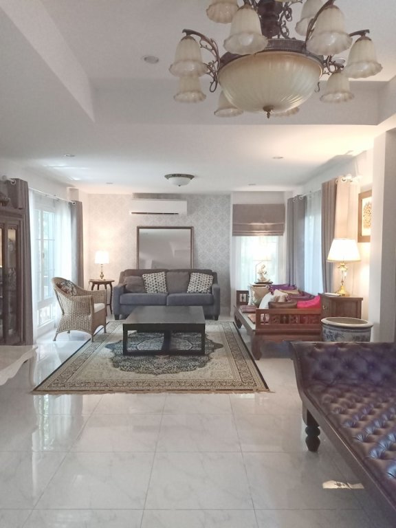 Чиангмай: At Wara Bed And Breakfast