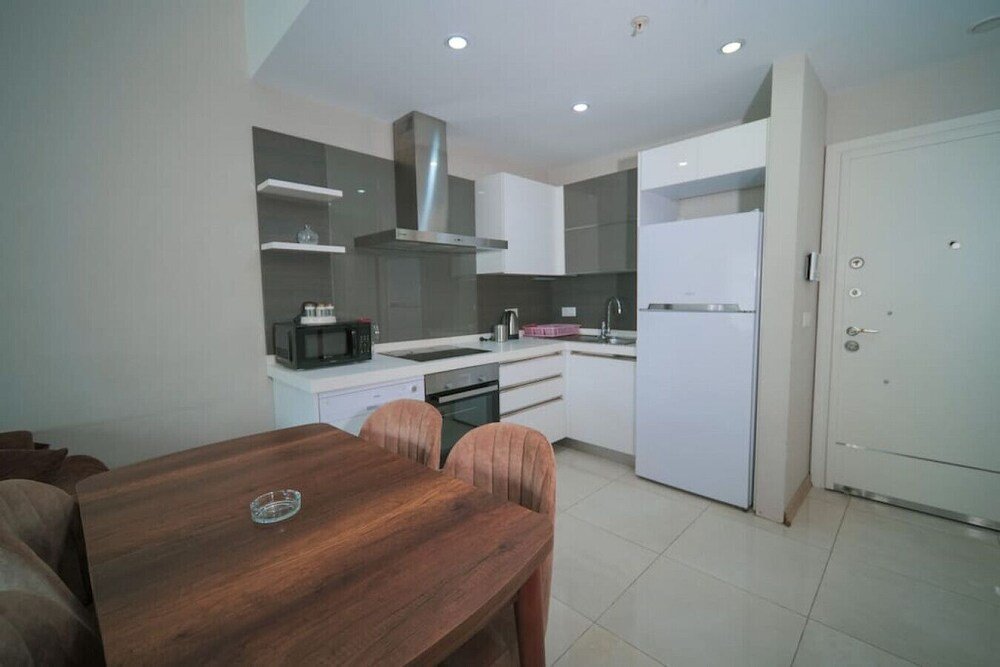 Стамбул: Medikule D38 1 B Suite Apt Near Metrokent