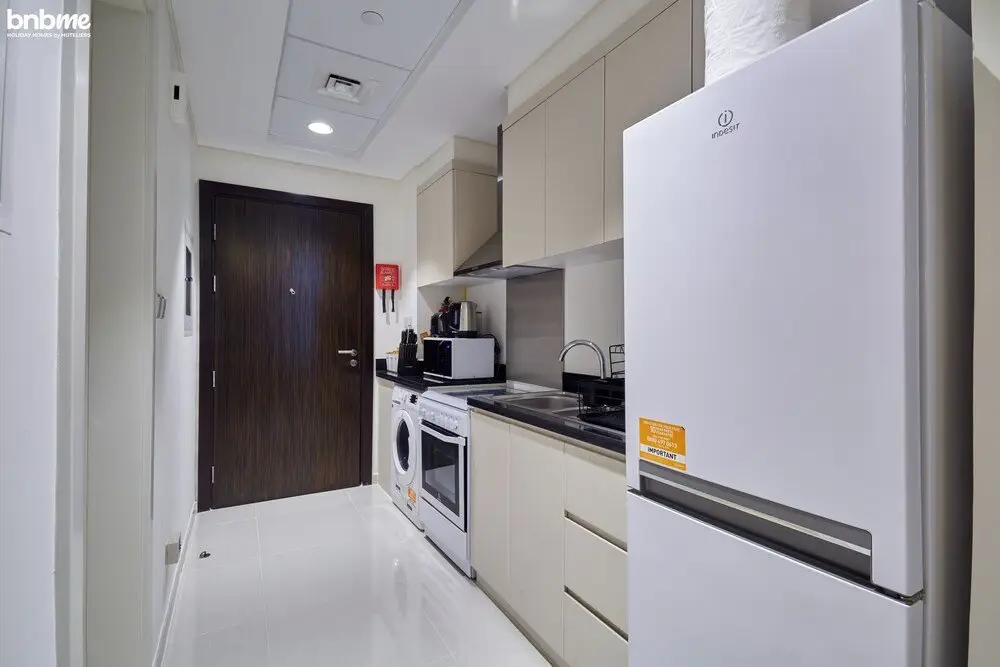 Дубай: bnbme | Damac Hills Carson Tower | STUDIO