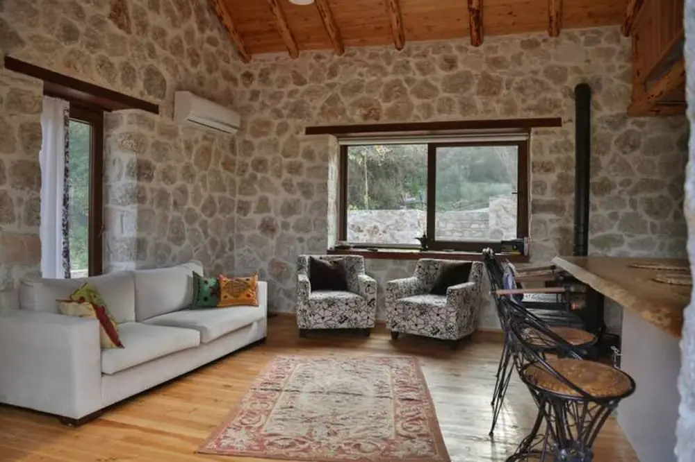 Частный дом Olympos Stone House — фото 1