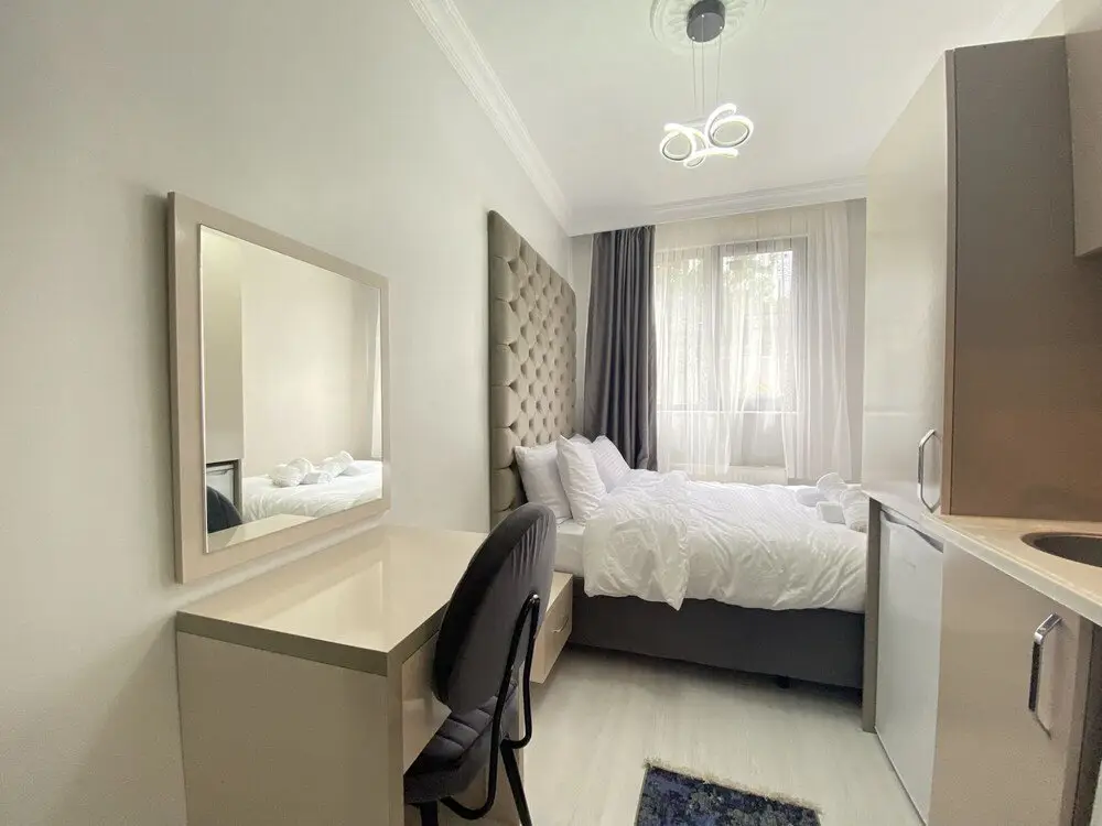 Стамбул: New Studio 1 min to Trump Mall and Metro in Sisli