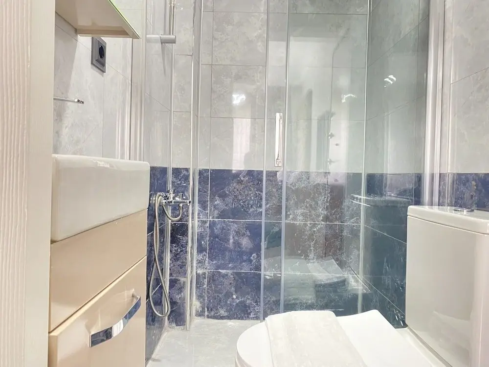 Стамбул: New Studio 1 min to Trump Mall and Metro in Sisli
