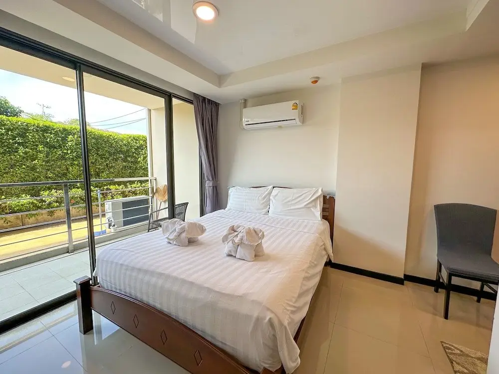 Муанг: Rawai beach condo 110