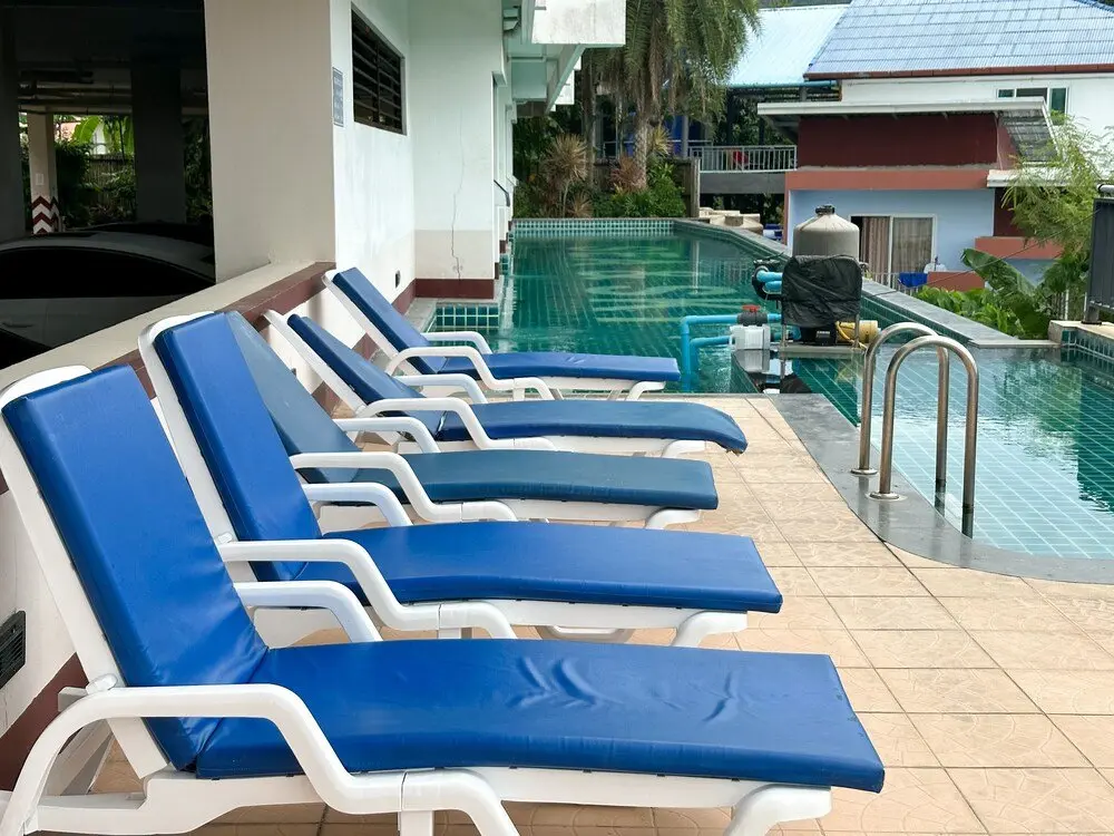 Пхукет: Sea and Sky condo Karon 306