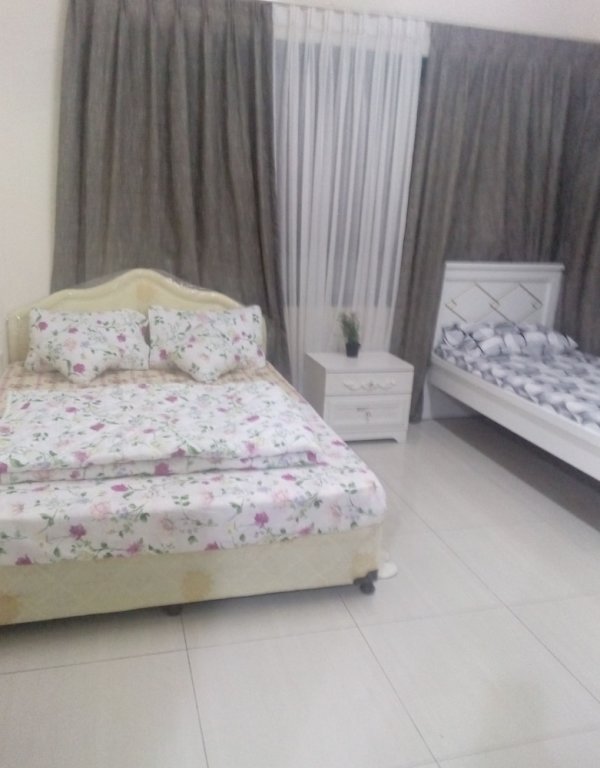 Шарджа: Royce Youth Hostel L.L.C