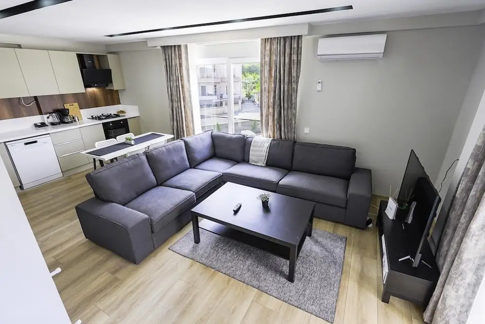 Гёйнюк: Modern Flat w Balcony 5 min to Beach in Kemer