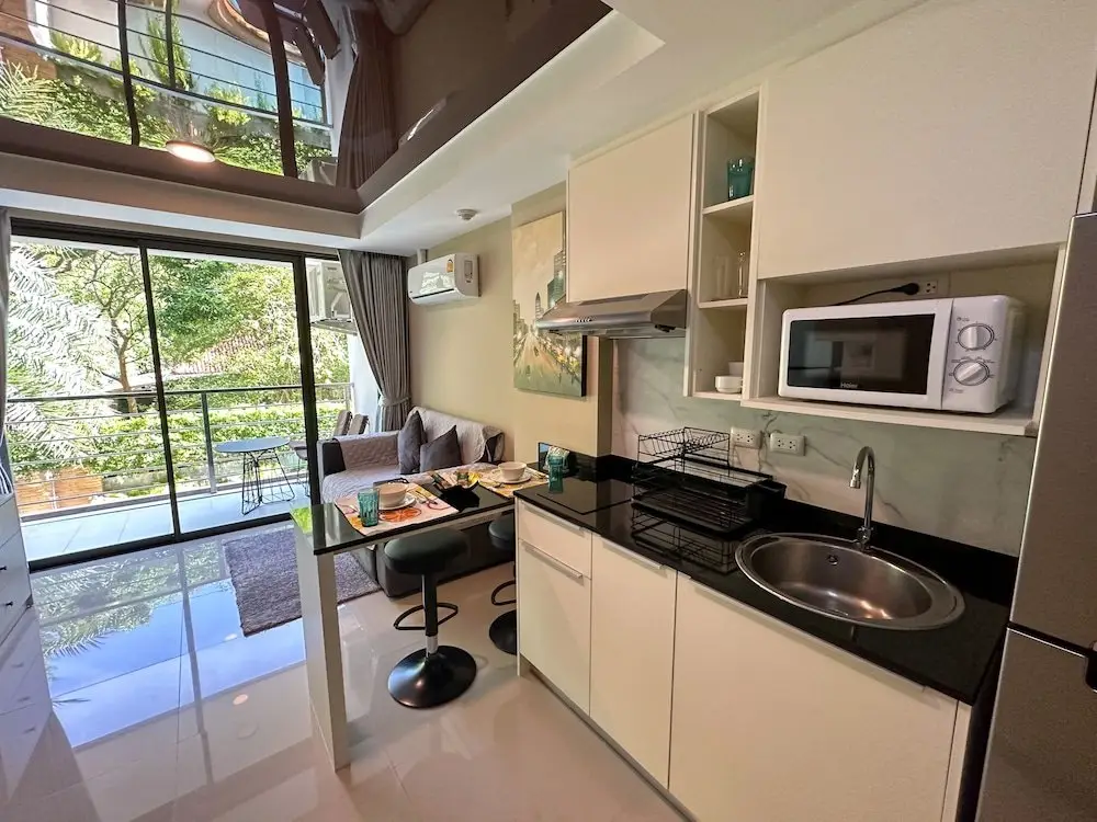 Муанг: Rawai beach condo 204