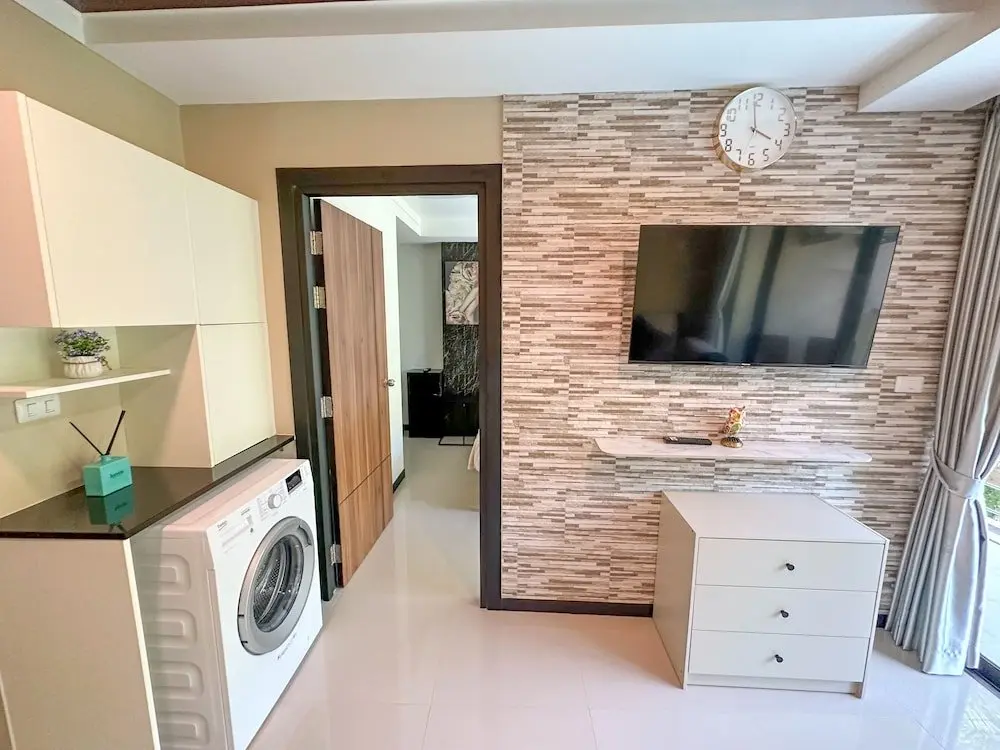 Муанг: Rawai beach condo 204