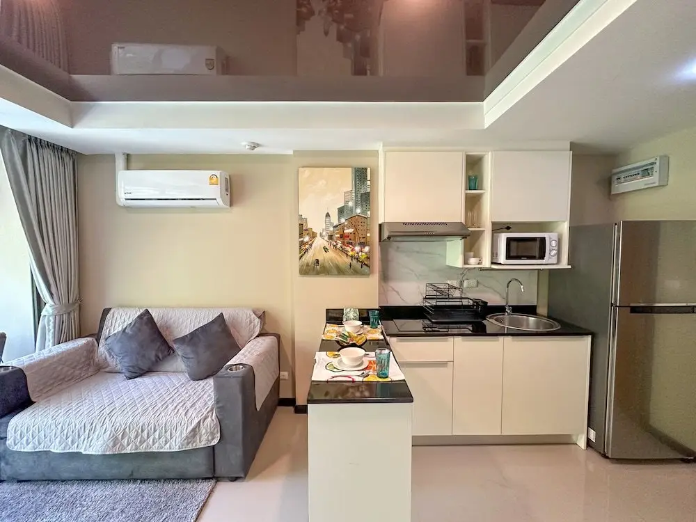 Муанг: Rawai beach condo 204