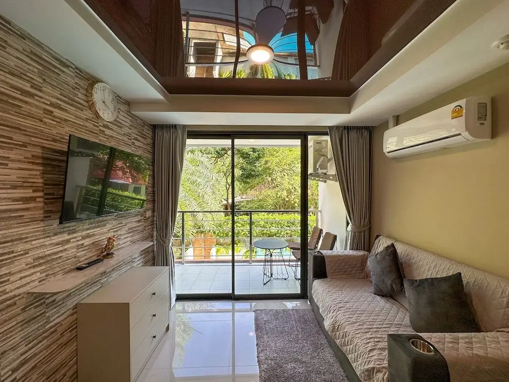 Муанг: Rawai beach condo 204