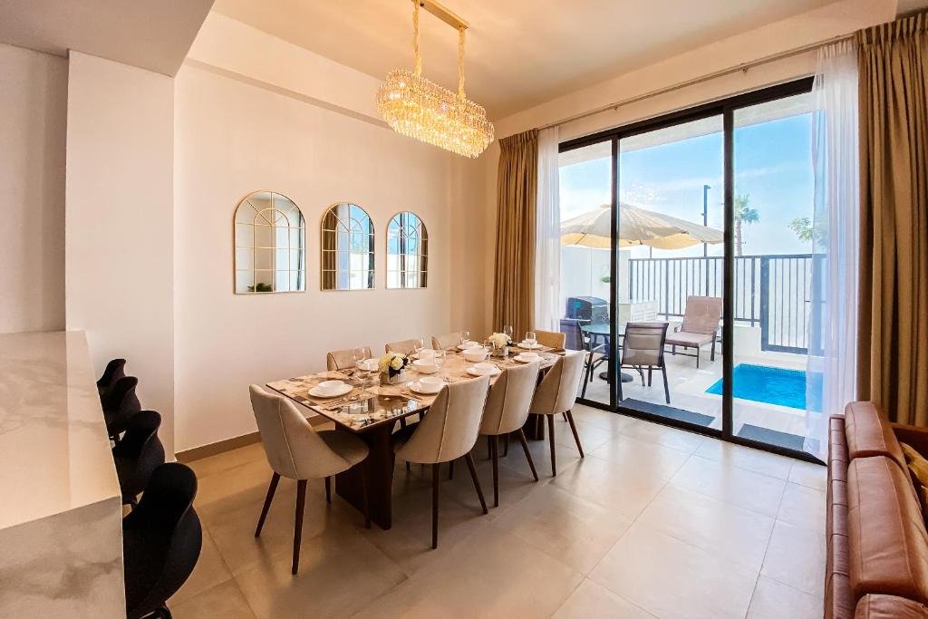 RH-Beautiful 3BR Villa with private pool near beach in Ras Al Khaimah — фото 1