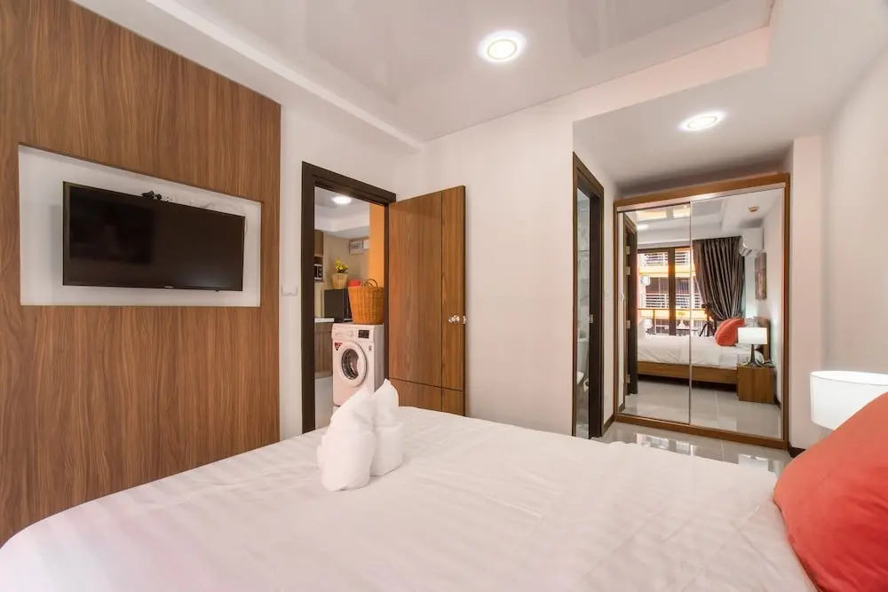 Муанг: Naiharn Sea Condominium S510