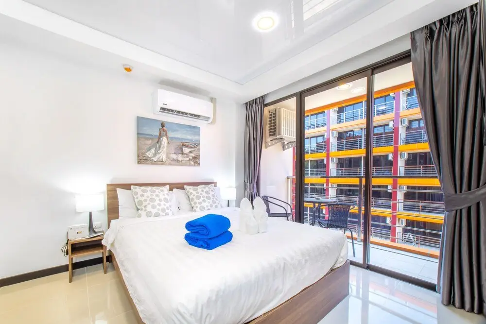Naiharn Sea Condominium S609 — фото 1