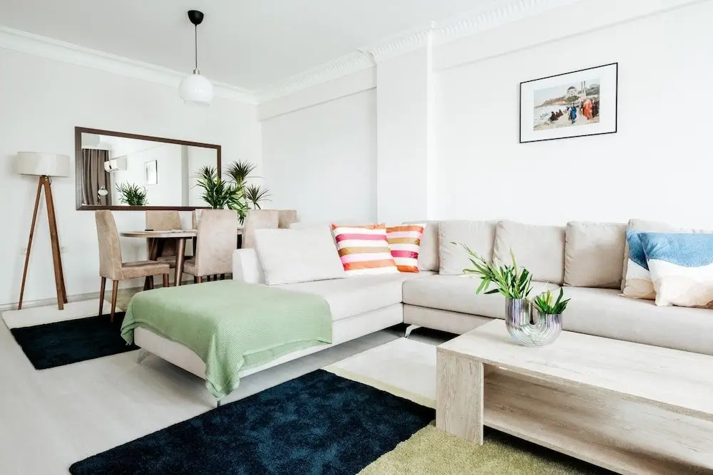 Стамбул: Sea View Flat w Balcony 5 min to Dolmabahce Palace