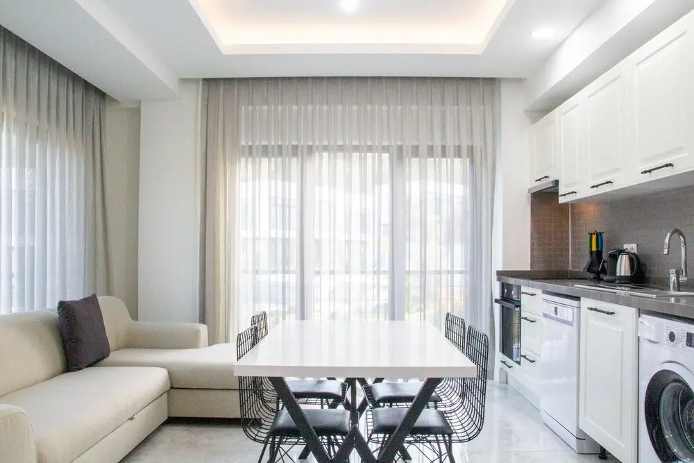 Милас: Sleek Flat w Garden 5 min to Beach in Milas