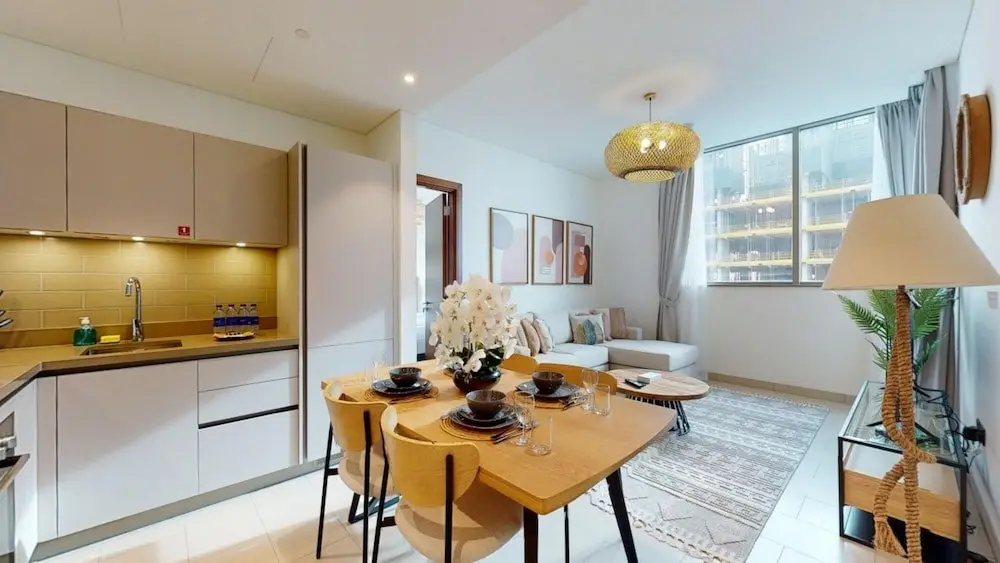 Дубай: Al Meydan Creek Vista Reserve A 2607