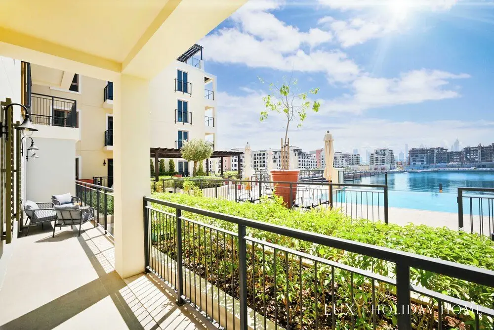 Дубай: LUX  Le Pont Skyline View Suite 1