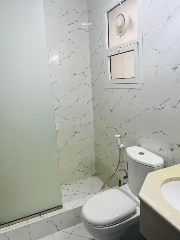 Шарджа: Al kaan building liwara 1 Ajman