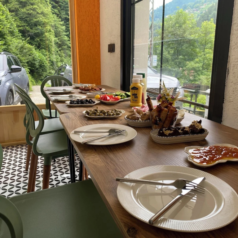 Ризе: Nanu's Ayder Bungalow ve Kahvaltı