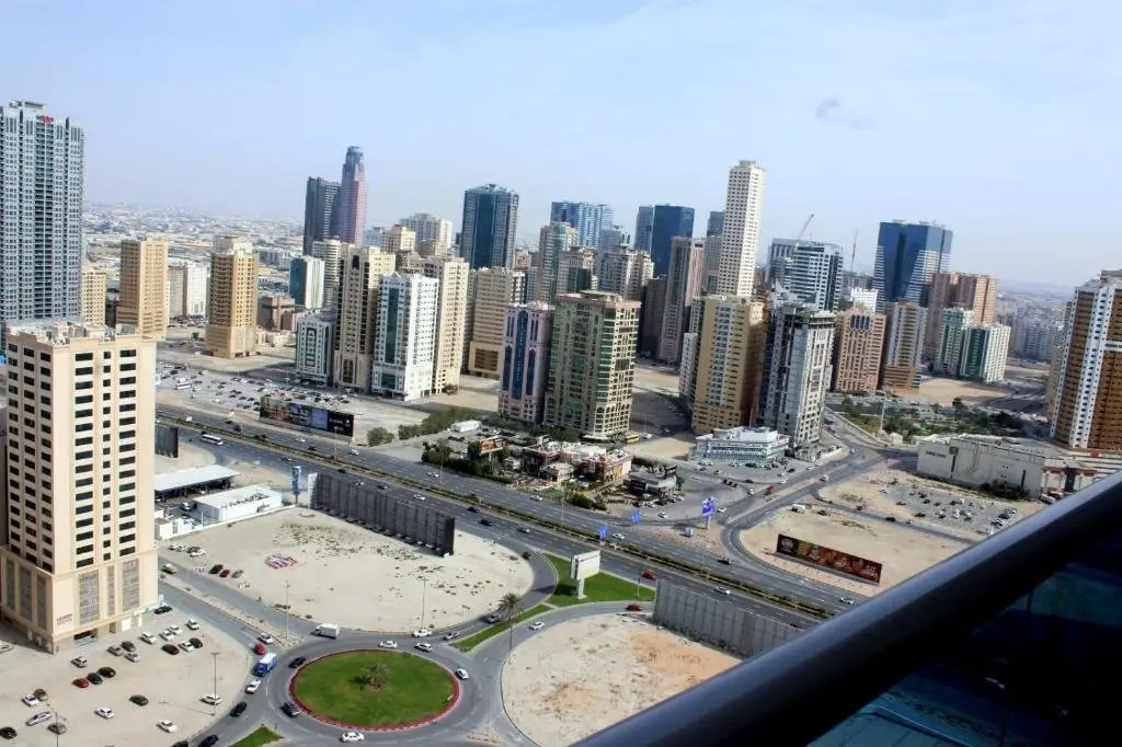 Шарджа: 2br,2bt with Sea View
