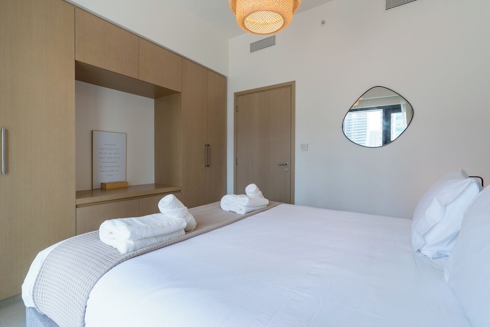 Дубай: Luxury Burj Royale in the heart of Downtown