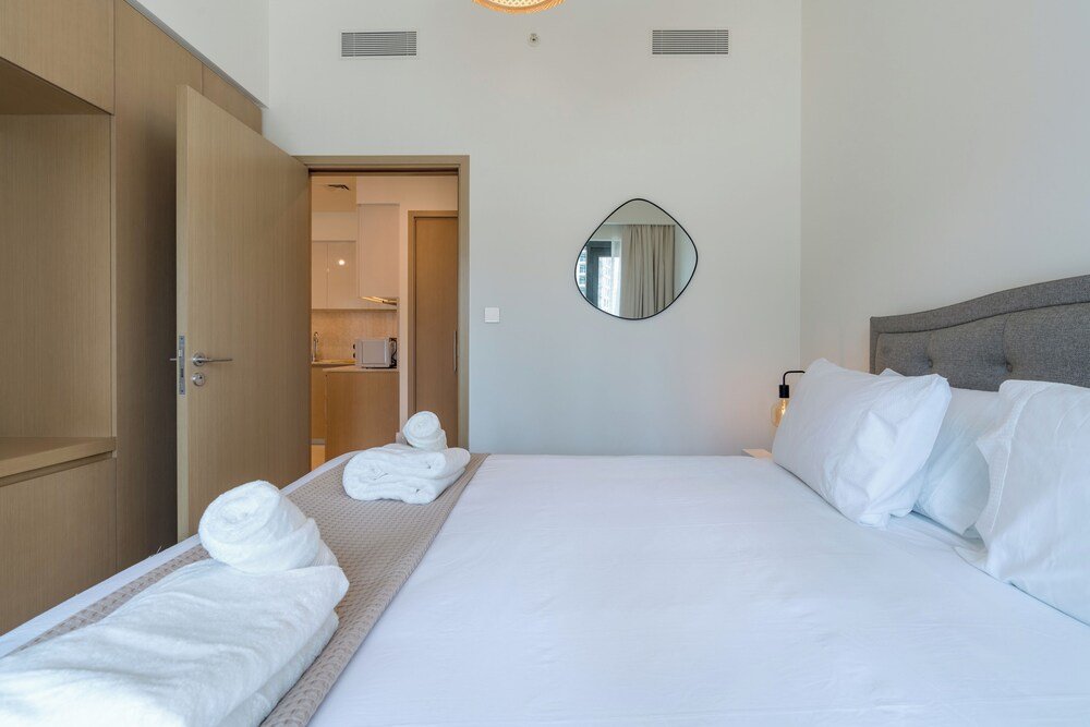 Дубай: Luxury Burj Royale in the heart of Downtown