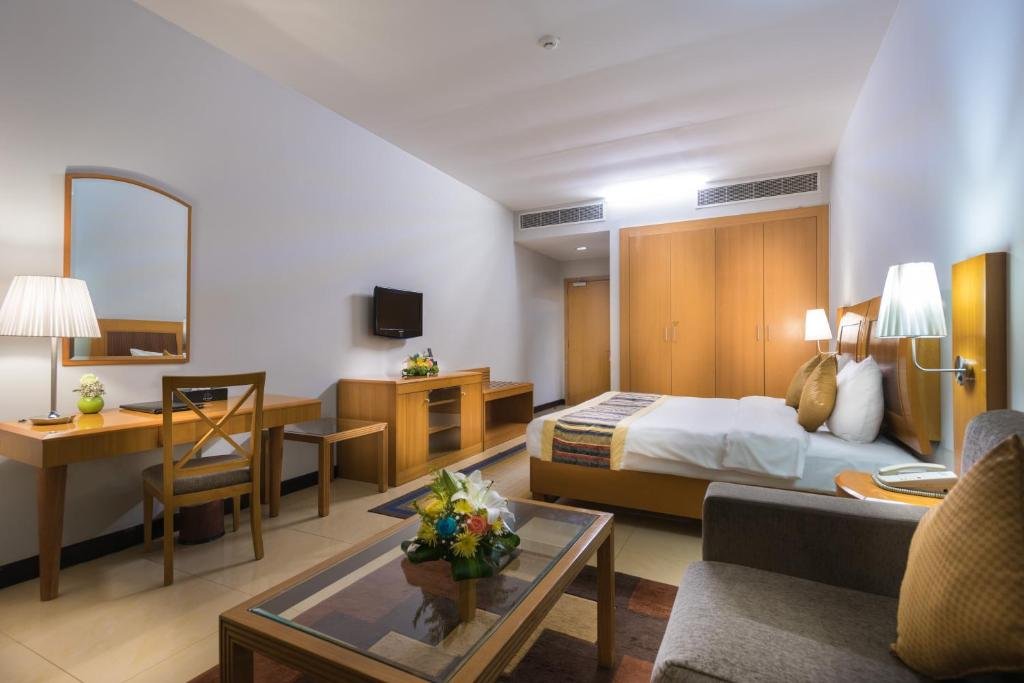 Дубай: Deluxe Room Near Grand Barsha By Luxury Bookings AB