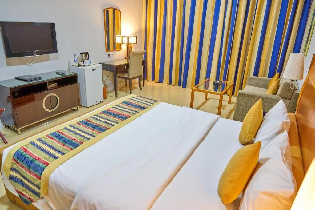 Дубай: Deluxe Room Near Grand Barsha By Luxury Bookings AB