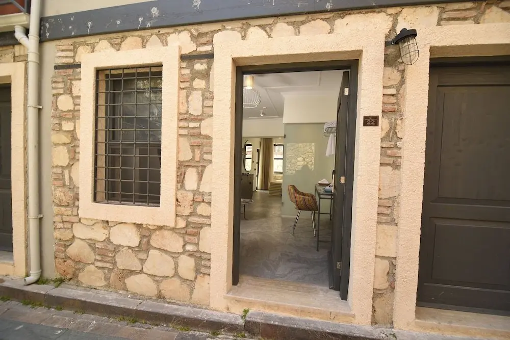 Анталья: Warm Studio Flat with Patio LOTUS